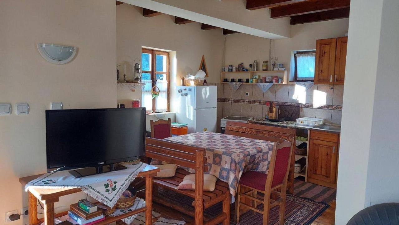 Apartment "Planinsko Selo" Zaovine Екстериор снимка